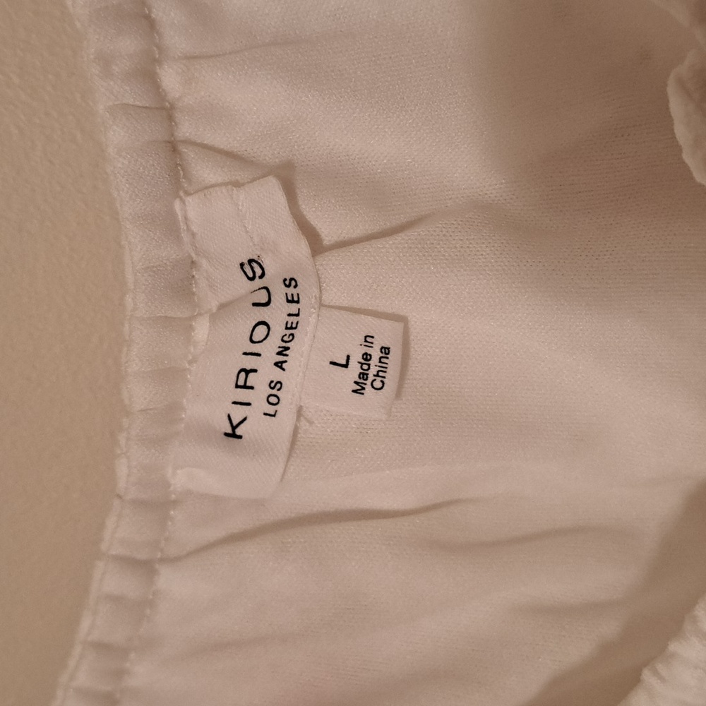 NWOT Kirious White Floral Eyelet Blouse.  Size Large. - Picture 2 of 8